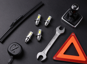 Palhetas do limpador, lâmpadas de led, triangulo, bola de cambio e acessórios automotivos que vendem na RC Baterias e Auto Elétrica Ribeirão Preto